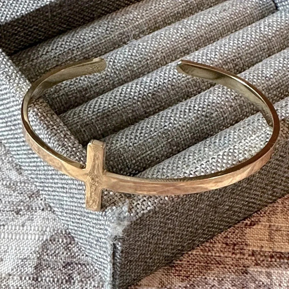 18k PVD Stainless Steel Cross Cuff Inspirational Quote Bracelet Philippians 4:13 - Picture 1 of 5